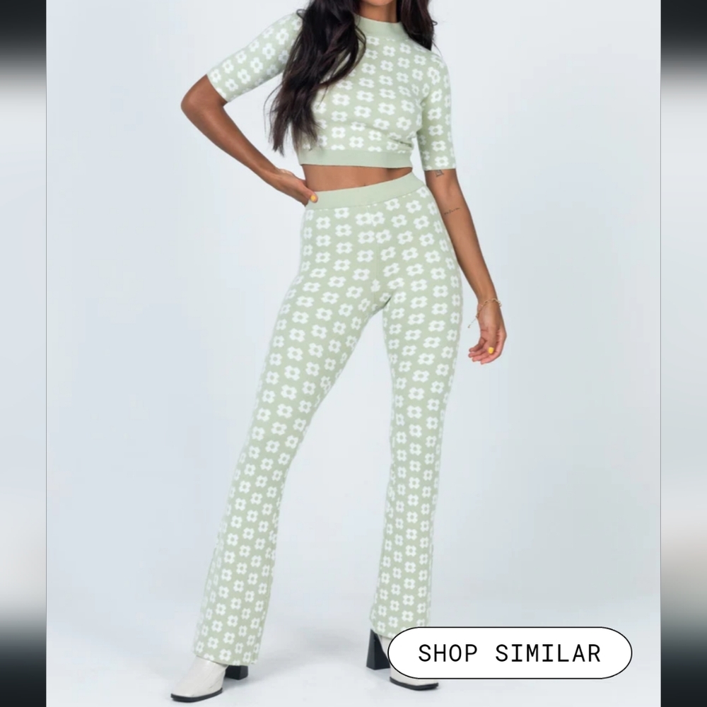 Princess Polly Adora Set Sage Bellbotton Flower Crop Top Set Matching - Picture 1 of 7